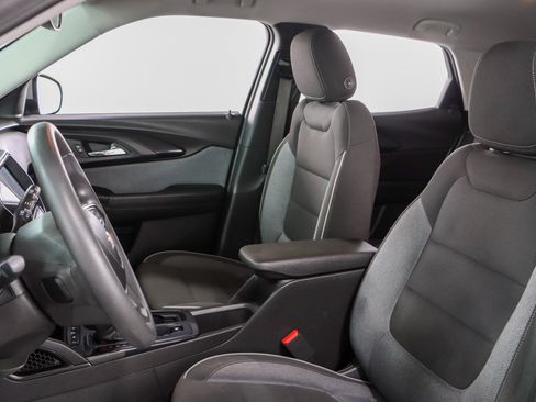 Used 2023 Chevrolet TrailBlazer LT w/ Convenience Package FWD image 23