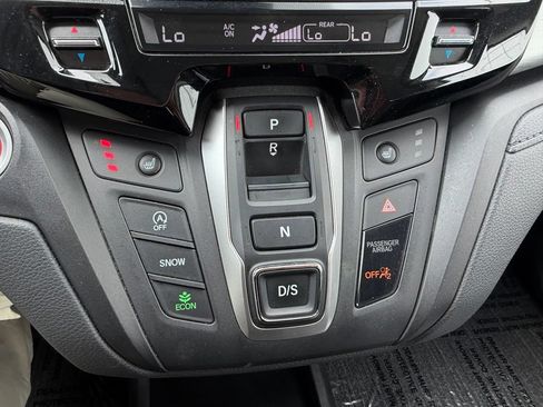 Used 2025 Honda Odyssey EX-L image 27