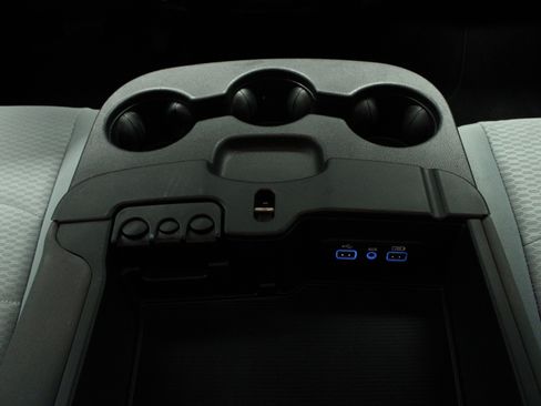 Used 2019 RAM 1500 Express image 21