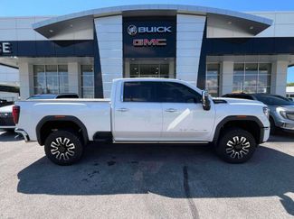 Used 2025 GMC Sierra 2500 Denali Ultimate AWD/4WD video 2