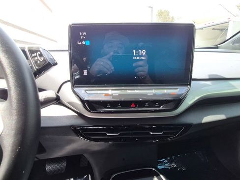 Used 2023 Volkswagen ID.4 Pro S image 25