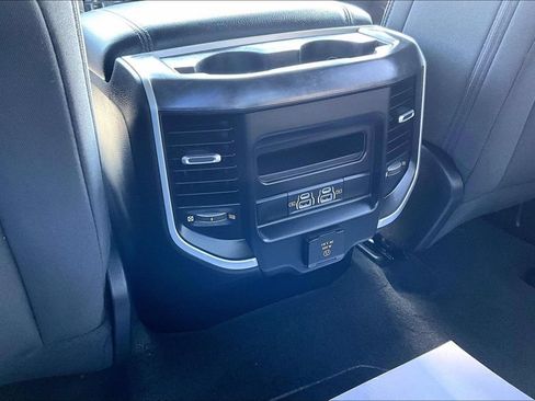 Used 2022 RAM 1500 Big Horn AWD/4WD image 29