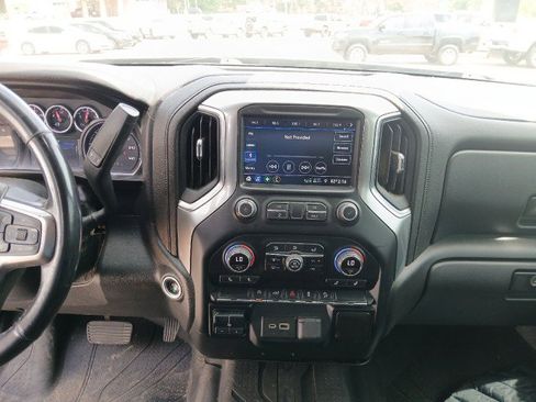 Used 2021 Chevrolet Silverado 1500 RST image 14