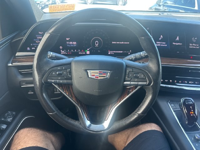 Used 2021 Cadillac Escalade Premium Luxury RWD image 14