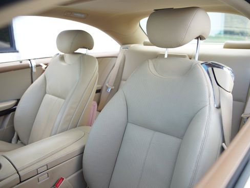 Used 2013 Mercedes-Benz CL 550 4MATIC image 9