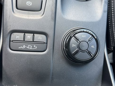 New 2025 Ford Ranger Lariat w/ FX4 Off-Road Package image 15