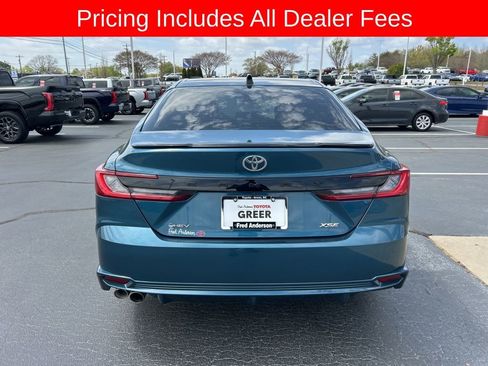 Used 2025 Toyota Camry XSE FWD image 17