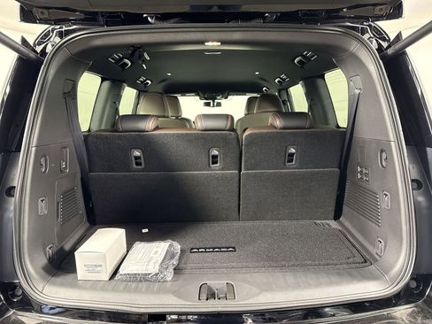 New 2026 Nissan Armada SL w/ Captain's Chari Seat Package AWD/4WD image 32