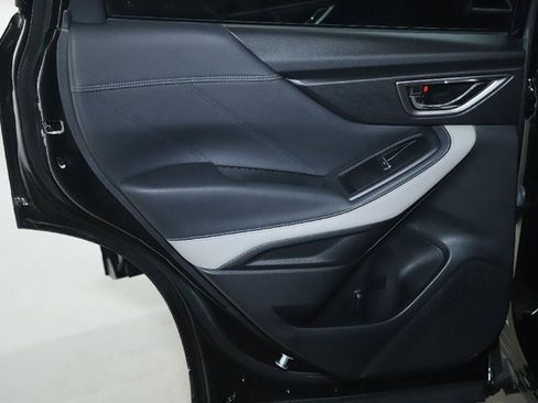 Certified 2022 Subaru Forester Limited image 13