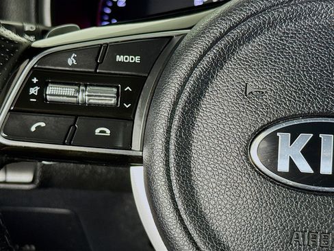 Used 2022 Kia Sportage Nightfall Edition image 13
