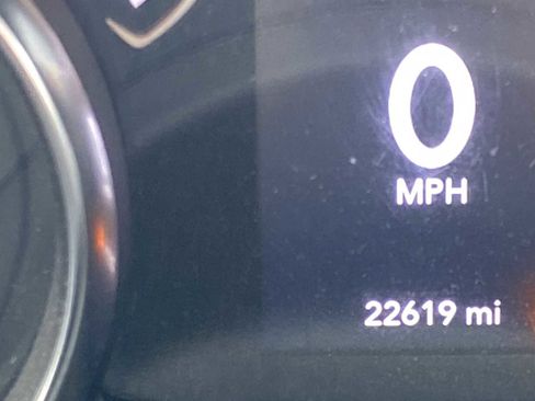 Used 2022 Jeep Wrangler Sport AWD/4WD image 18