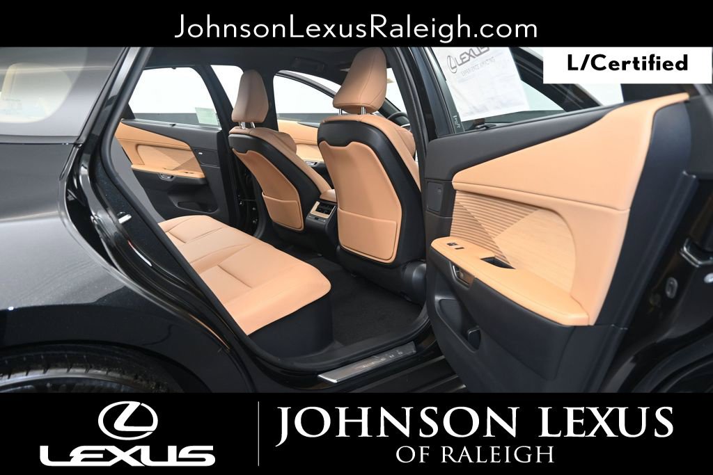 Certified 2026 Lexus ES 350e w/ Accessory Package (Z2) FWD image 13