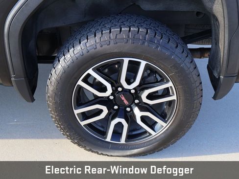 Used 2023 GMC Sierra 1500 AT4 w/ AT4 Premium Package image 14