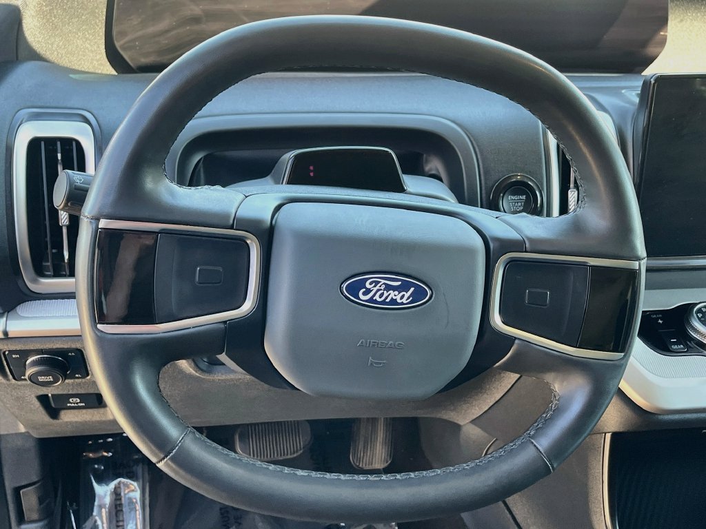 Used 2025 Ford Expedition Max Active AWD/4WD image 11