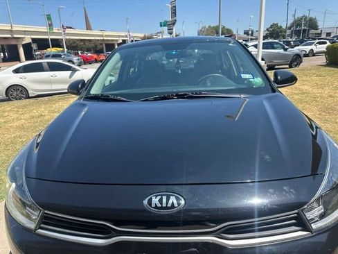 Used 2021 Kia Rio S FWD image 7