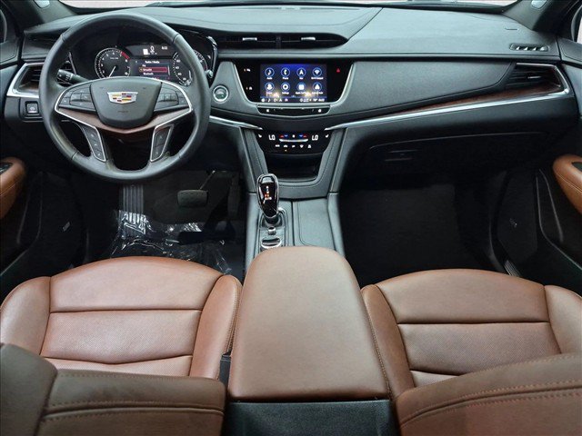 Used 2023 Cadillac XT5 Premium Luxury FWD image 18