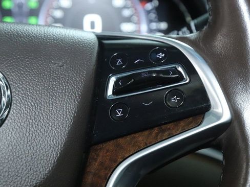 Used 2013 Cadillac XTS Platinum image 34