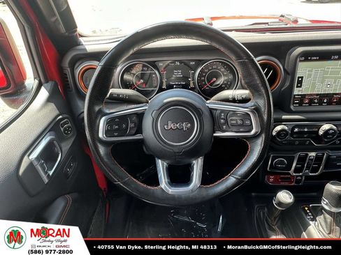 Used 2021 Jeep Gladiator Mojave AWD/4WD image 16