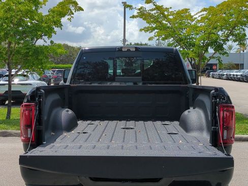 New 2026 RAM 2500 Big Horn AWD/4WD image 13