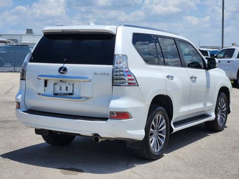 Used 2022 Lexus GX 460 Luxury w/ Off Road Package AWD/4WD image 5