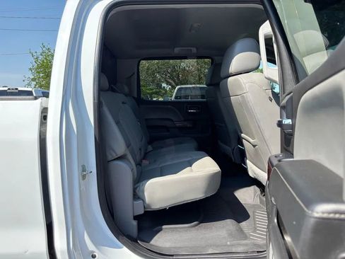 Used 2016 GMC Sierra 2500 SLT w/ Duramax Plus Package AWD/4WD image 28