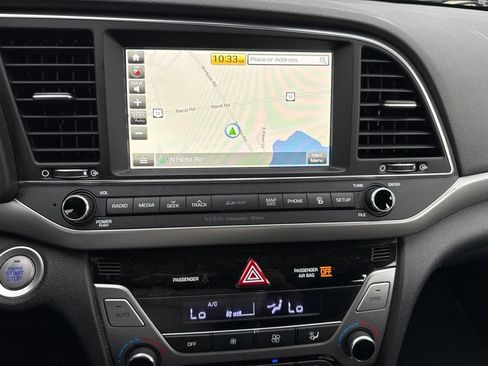 Used 2017 Hyundai Elantra Limited w/ Limited Ultimate Package 09 FWD image 15