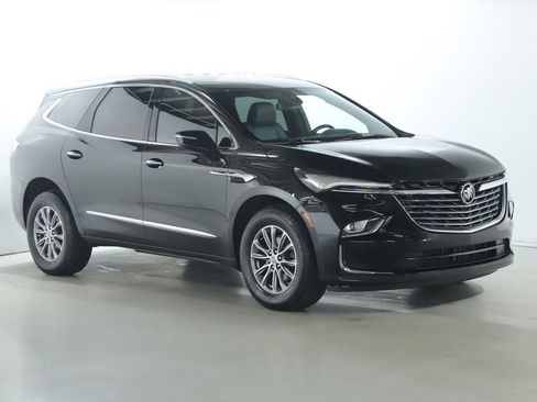 Used 2023 Buick Enclave Essence w/ Trailering Package, 5000 lbs. AWD/4WD image 9