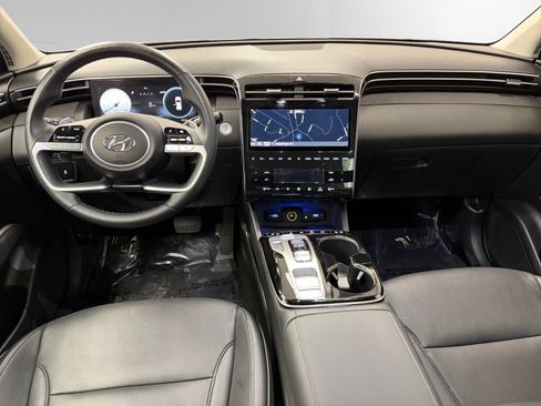 Certified 2022 Hyundai Tucson Limited AWD/4WD image 10