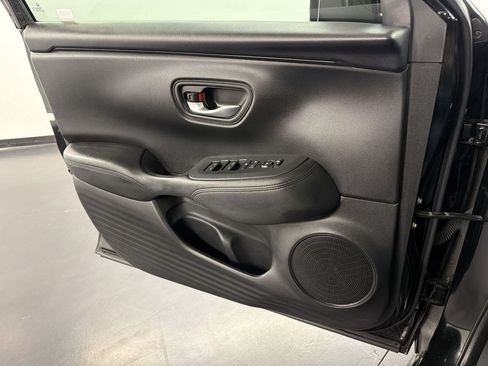 Certified 2024 Honda HR-V LX image 20