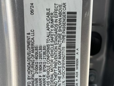 Used 2024 Honda Accord Touring image 11