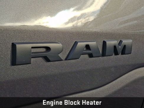 Used 2021 RAM 1500 Laramie image 40