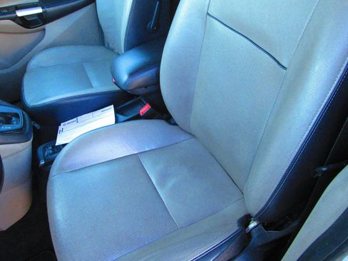 Used 2017 Ford Transit Connect Titanium image 14