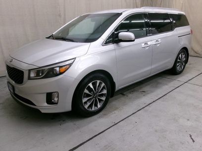 Used 2015 Kia Sedona SX