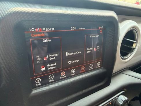 Certified 2021 Jeep Wrangler Unlimited Sahara AWD/4WD image 6