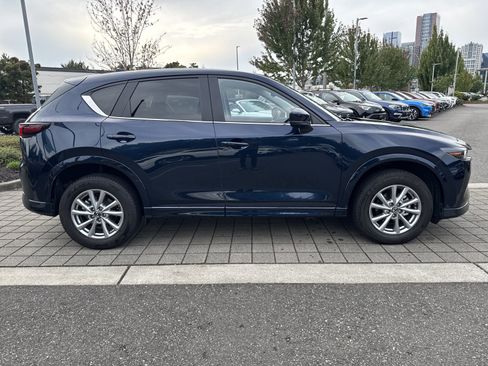 Used 2024 MAZDA CX-5 AWD 2.5 S w/ Select Package image 4