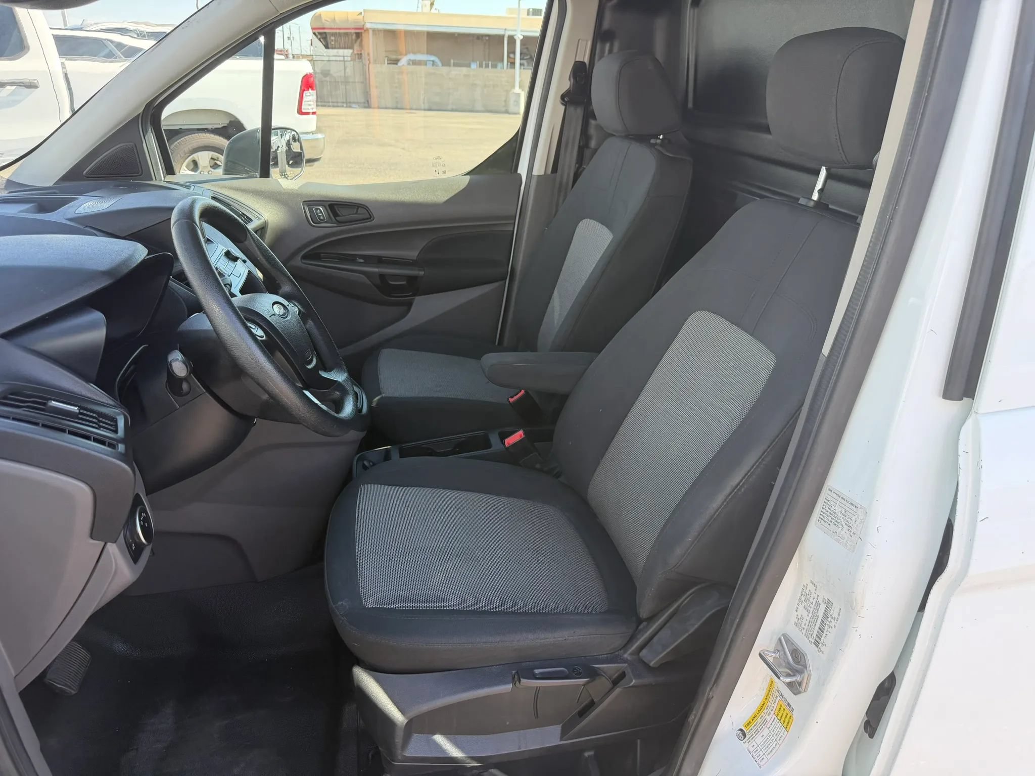 Used 2021 Ford Transit Connect XL FWD image 15