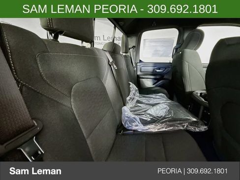 New 2026 RAM 1500 Express AWD/4WD image 24