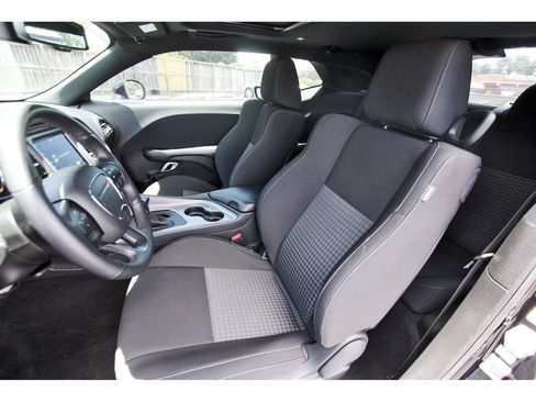 Used 2023 Dodge Challenger R/T Scat Pack RWD image 10