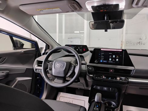 Used 2026 Toyota Prius LE image 47