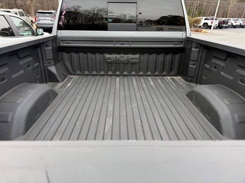 Certified 2025 GMC Sierra 2500 Denali Ultimate image 7