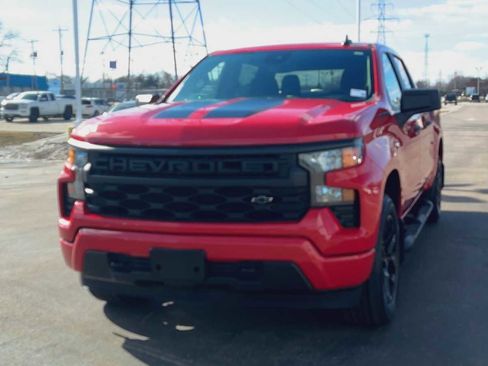 Certified 2024 Chevrolet Silverado 1500 Custom w/ Rally Edition image 7