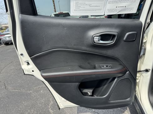 Used 2021 Jeep Compass Trailhawk w/ Sun and Sound Group image 33