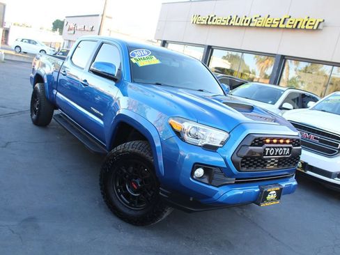 Used 2016 Toyota Tacoma TRD Sport w/ Towing Package RWD image 34
