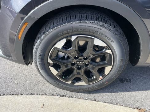 New 2026 Kia Sorento S w/ S Panoramic Sunroof Package image 35