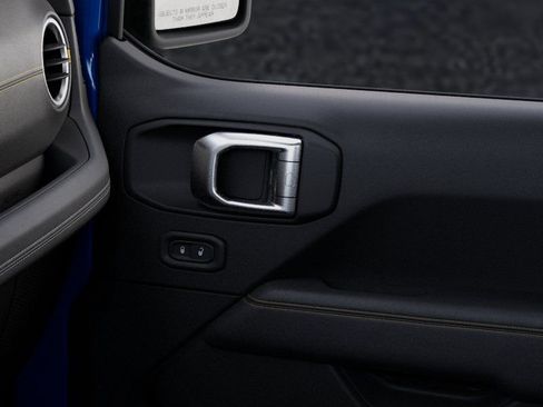 New 2025 Jeep Wrangler Sahara image 25