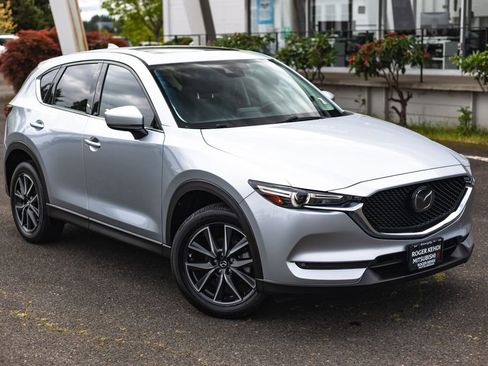 Used 2018 MAZDA CX-5 Grand Touring FWD image 2