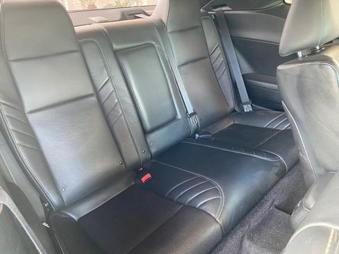 Used 2016 Dodge Challenger SRT Hellcat image 25