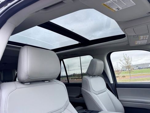 New 2025 Ford Expedition Max Active AWD/4WD image 26