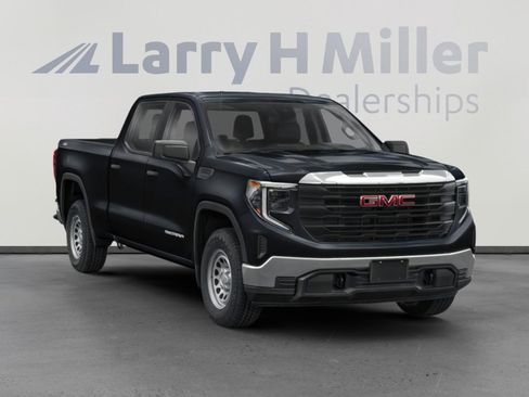 Used 2023 GMC Sierra 1500 AT4 w/ AT4 Premium Package AWD/4WD image 9