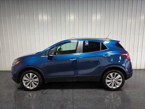 Used 2019 Buick Encore Preferred w/ Safety Package AWD/4WD image 4